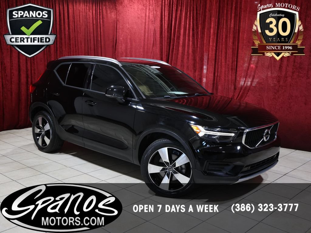 Used 2019 Volvo XC40 T5 Momentum