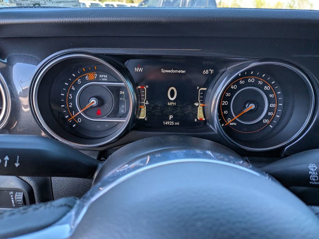 Used 2023 Jeep Wrangler Altitude image 17