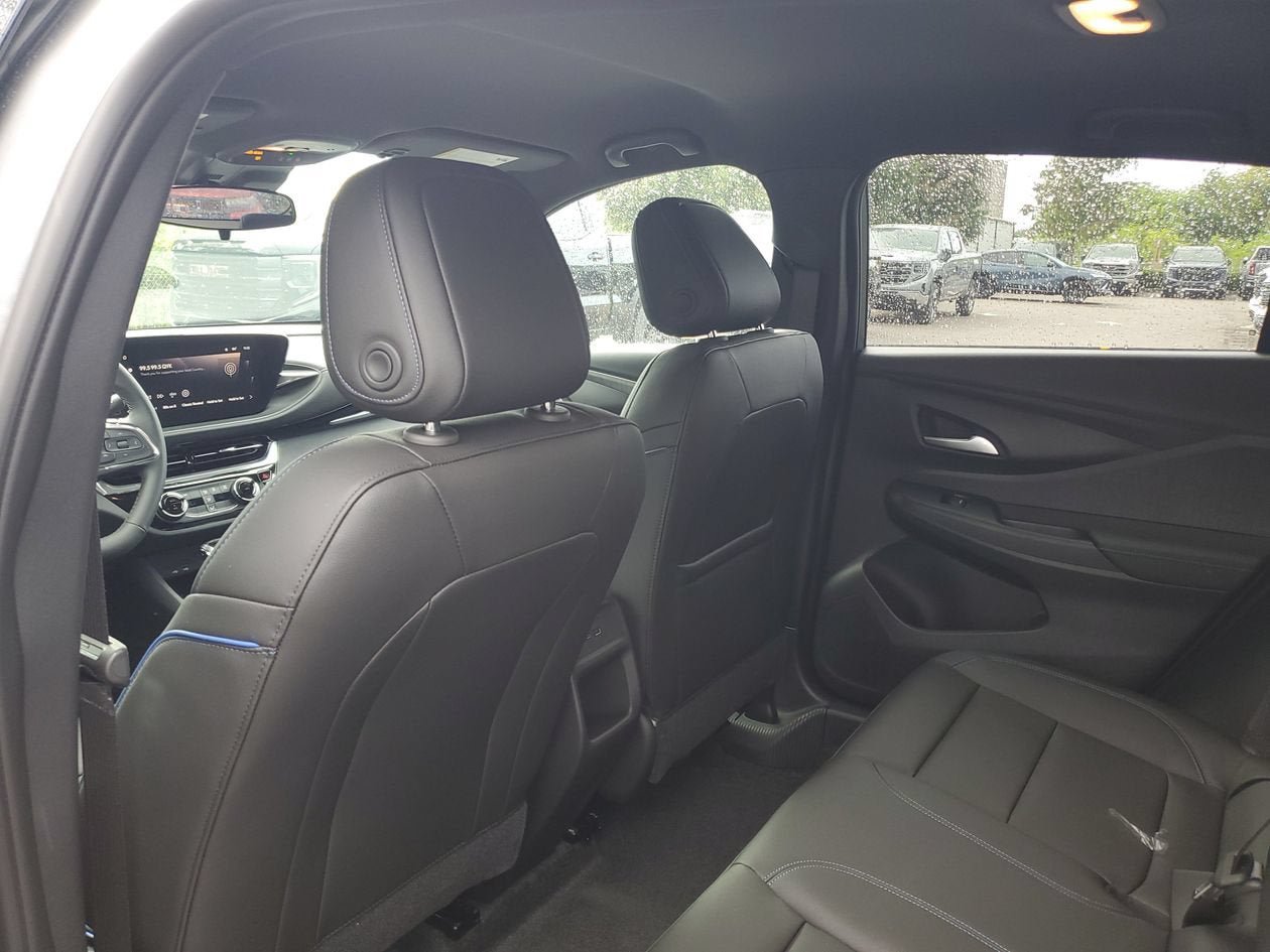 New 2026 Buick Envista Sport Touring w/ Convenience II Package FWD image 9