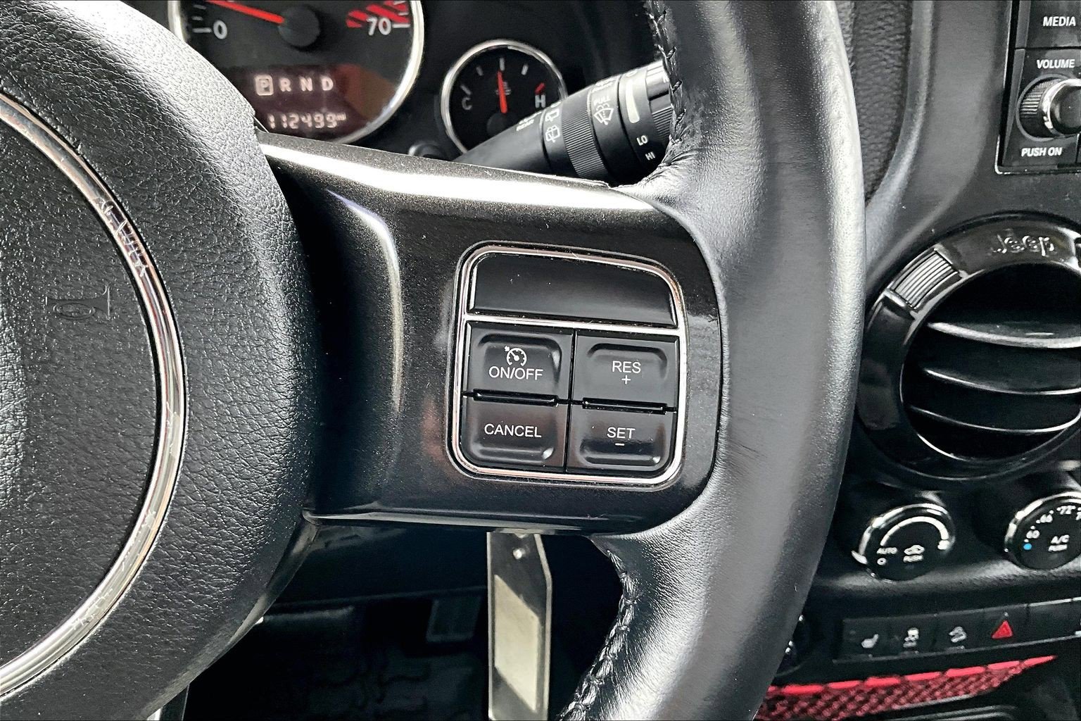 Used 2018 Jeep Wrangler Unlimited Rubicon image 17