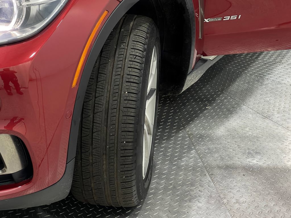 Used 2019 BMW X6 xDrive35i w/ Executive Package image 38