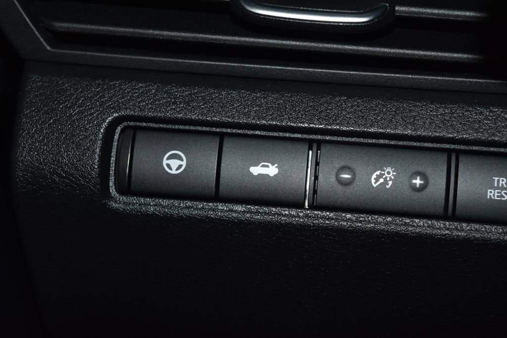 Certified 2024 Nissan Altima 2.0 SR image 16