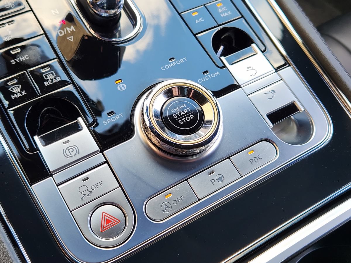 Used 2022 Bentley Continental GT AWD/4WD image 51