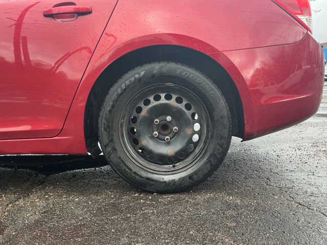 Used 2011 Chevrolet Cruze LT FWD image 21