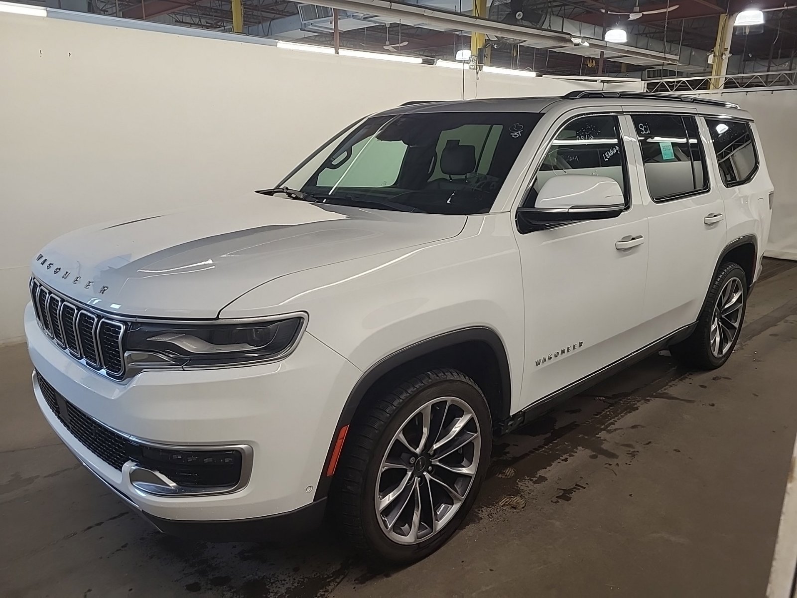 Used 2022 Jeep Wagoneer Series III w/ Premium Group I image 1