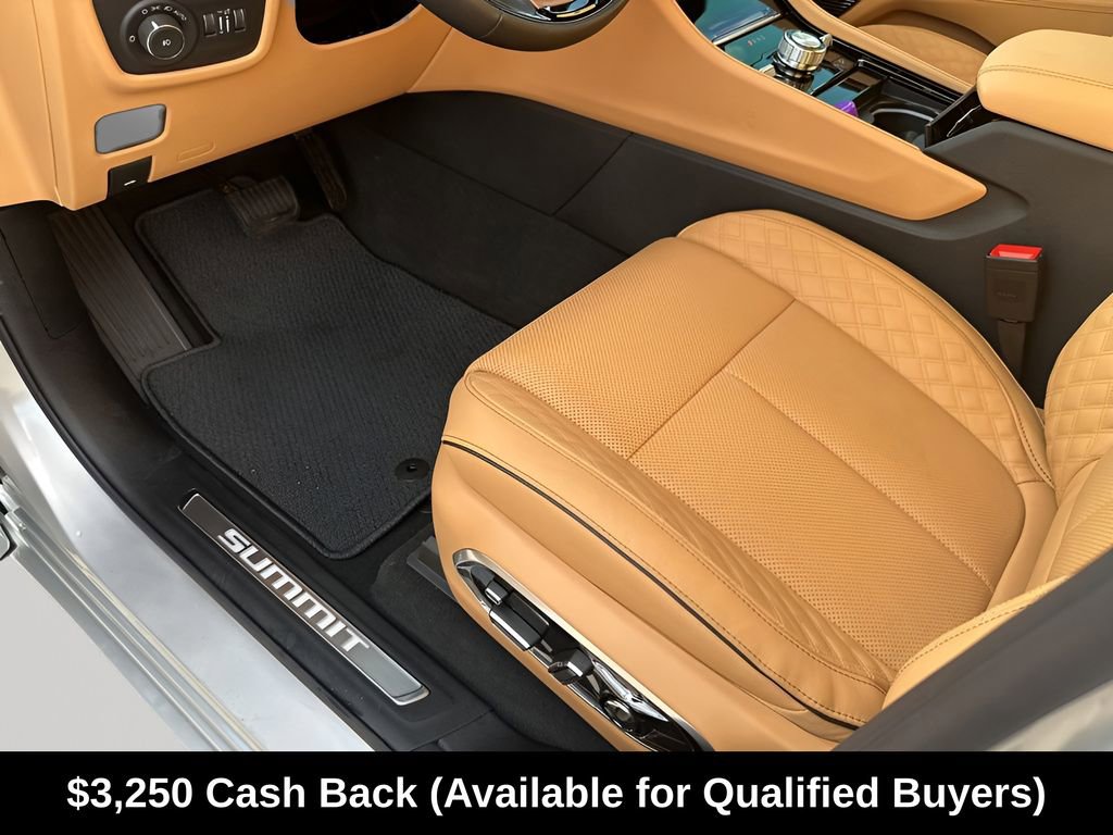 New 2025 Jeep Grand Cherokee Summit AWD/4WD image 32