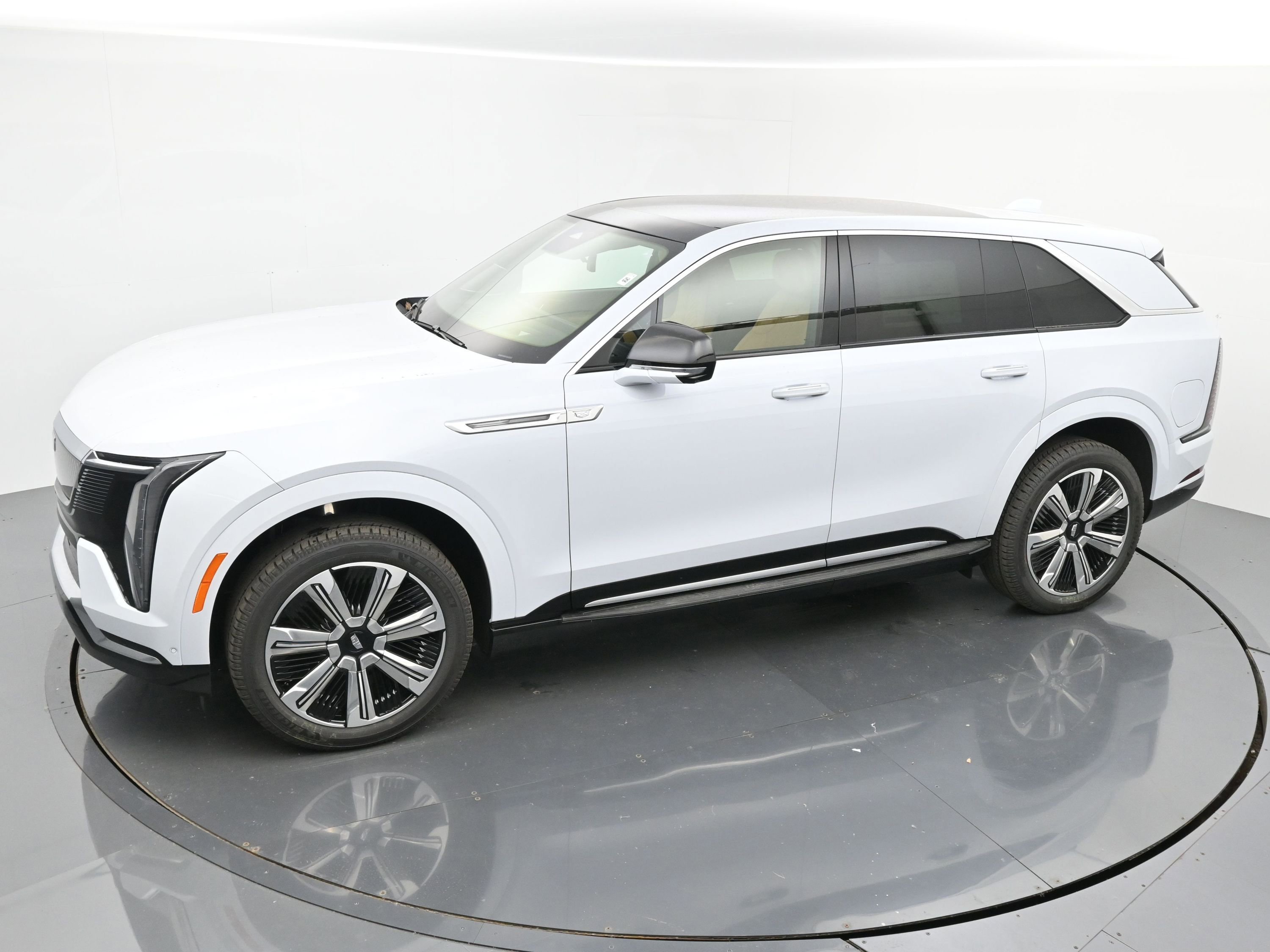 New 2026 Cadillac Escalade IQ Luxury 2 image 24