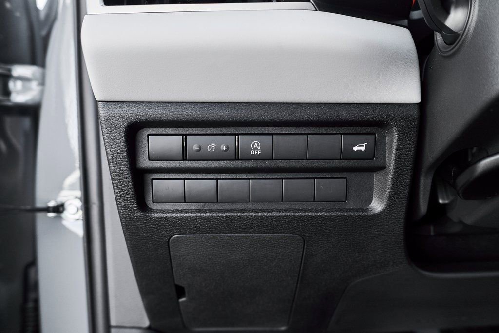 New 2026 Mitsubishi Outlander SEL FWD image 34