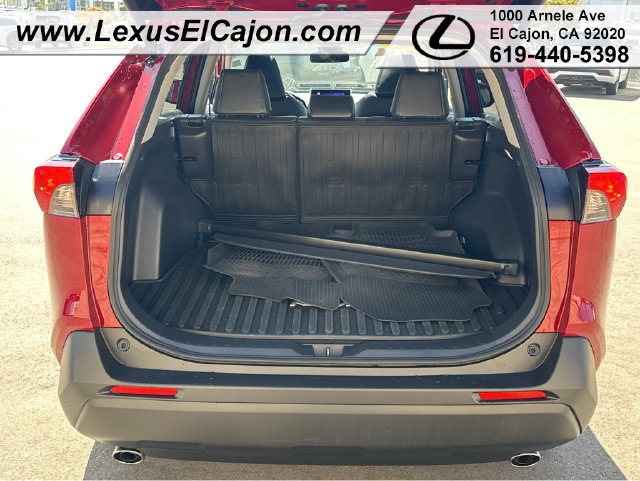 Used 2025 Toyota RAV4 XLE Premium FWD image 19