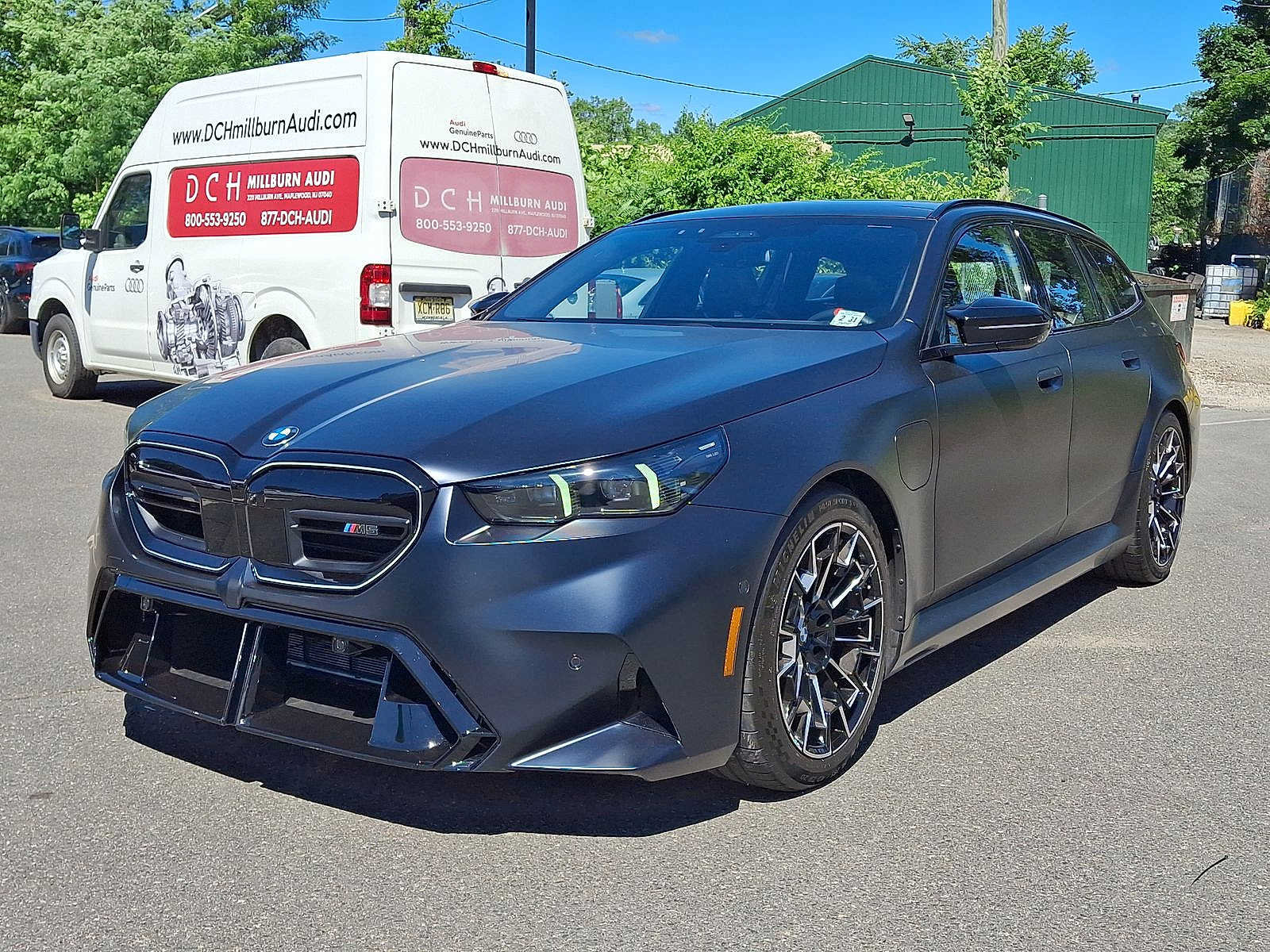 Used 2026 BMW M5 Touring AWD/4WD image 1
