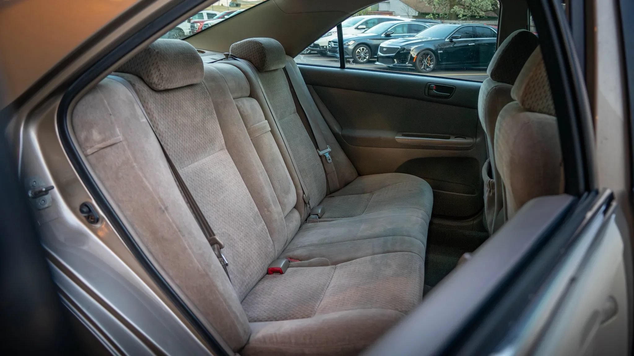 Used 2004 Toyota Camry LE w/ Fleet Convenience Pkg FWD image 13