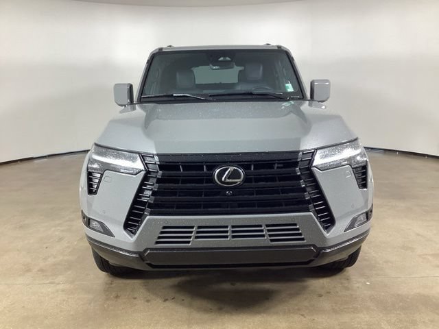 Used 2025 Lexus GX 550 w/ Cold Area Package AWD/4WD image 2