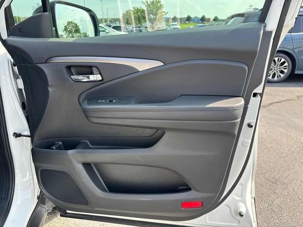 Used 2021 Honda Passport EX-L image 39