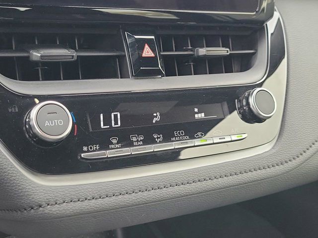 Used 2023 Toyota Corolla SE image 28