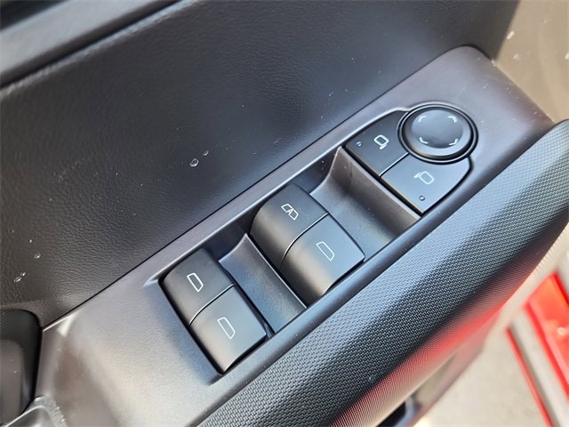 New 2026 GMC Canyon Elevation w/ Convenience Package image 10