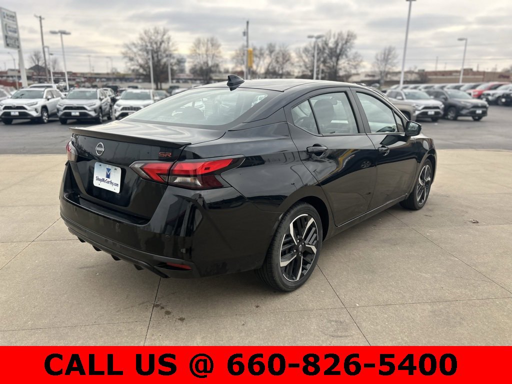 Used 2024 Nissan Versa SR image 5