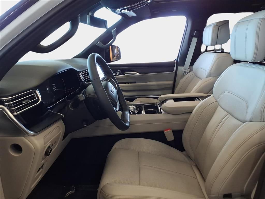 New 2026 Jeep Grand Wagoneer Summit image 7