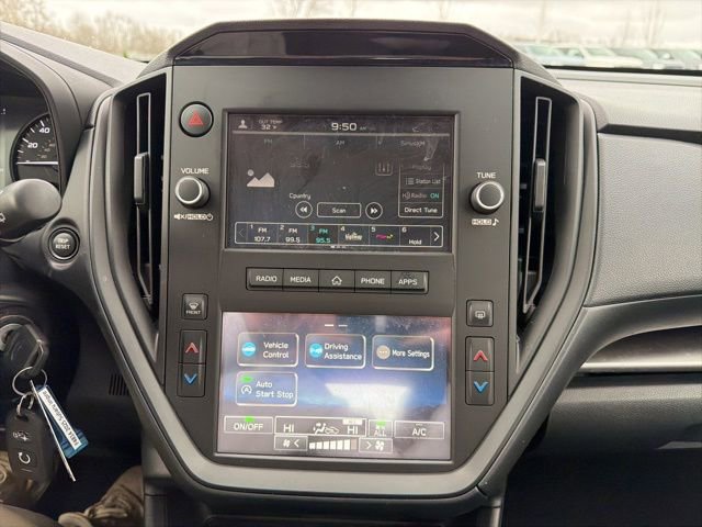 Used 2025 Subaru Impreza 2.0i AWD/4WD image 19