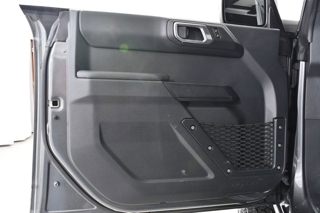 New 2025 Ford Bronco Badlands image 25