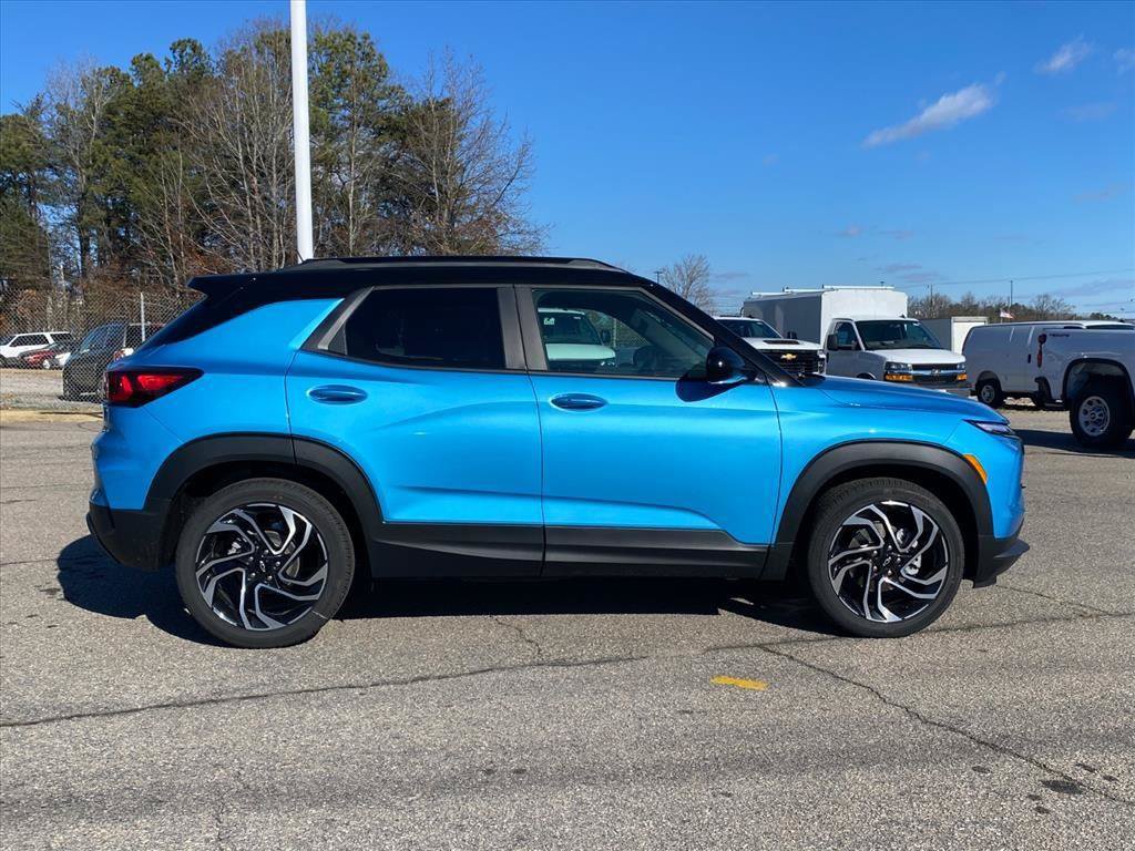New 2026 Chevrolet TrailBlazer RS w/ Convenience Package FWD image 2