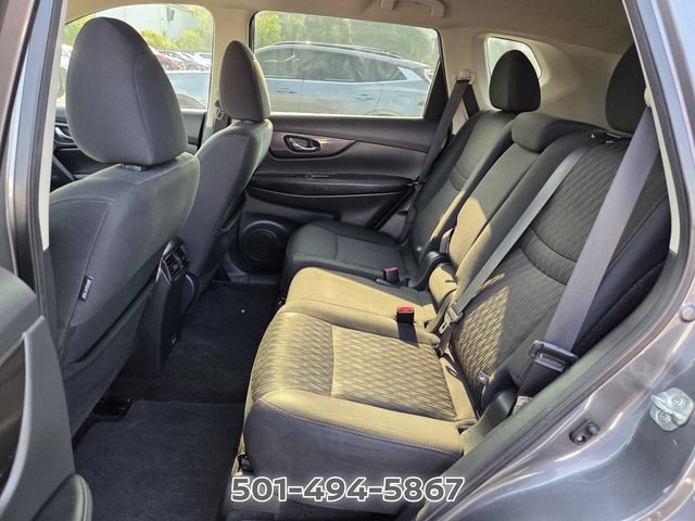 Used 2019 Nissan Rogue S w/ Special Edition Package FWD image 10