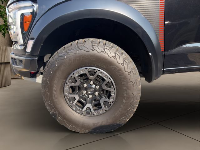 Used 2025 Ford F150 Raptor w/ Equipment Group 803A Raptor R AWD/4WD image 16