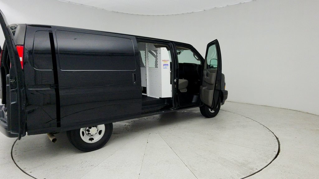 Used 2021 Chevrolet Express 2500 w/ Driver Convenience Package RWD image 13