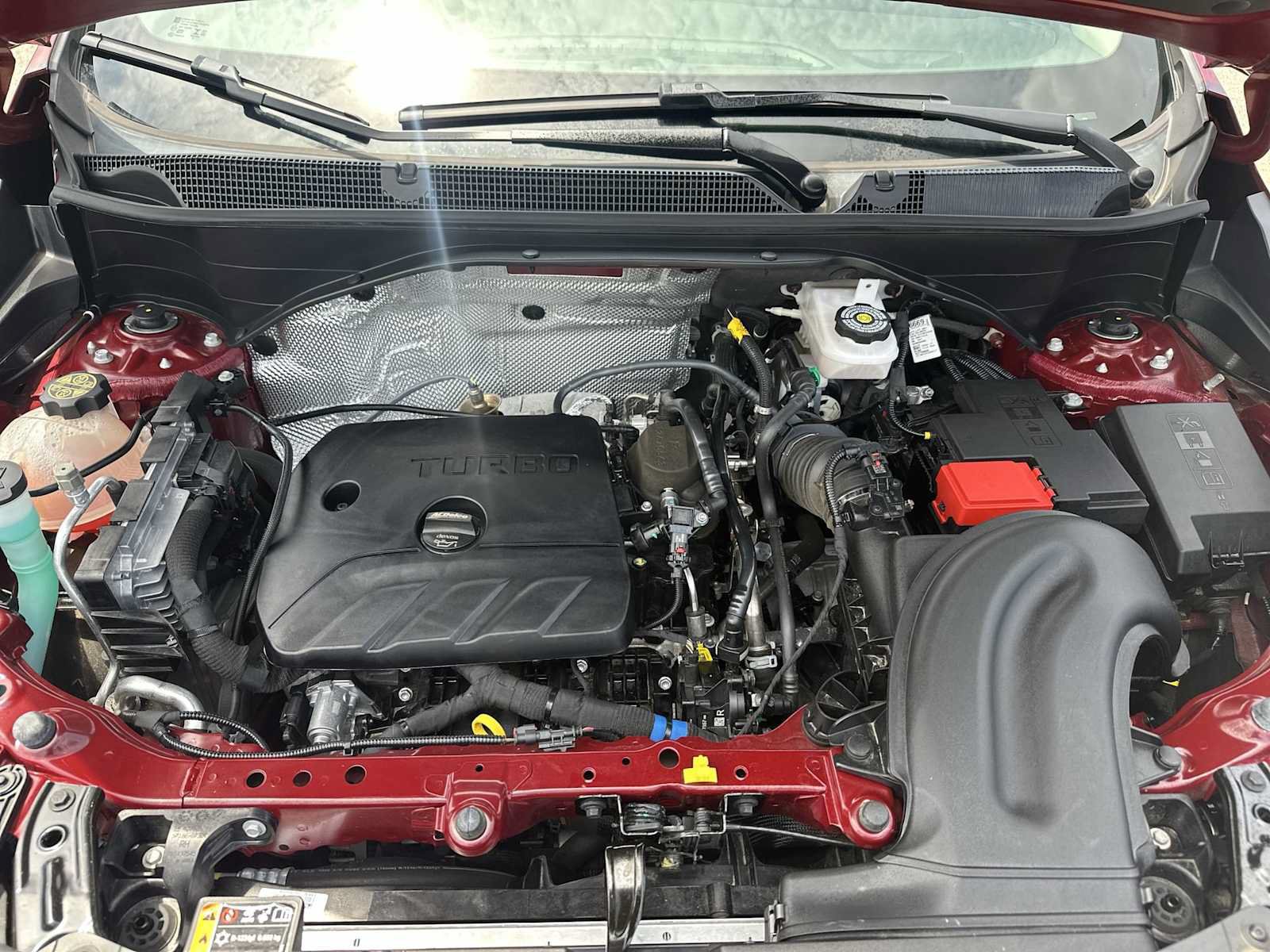 Certified 2025 Buick Encore GX Sport Touring w/ Advanced Technology Package FWD image 15