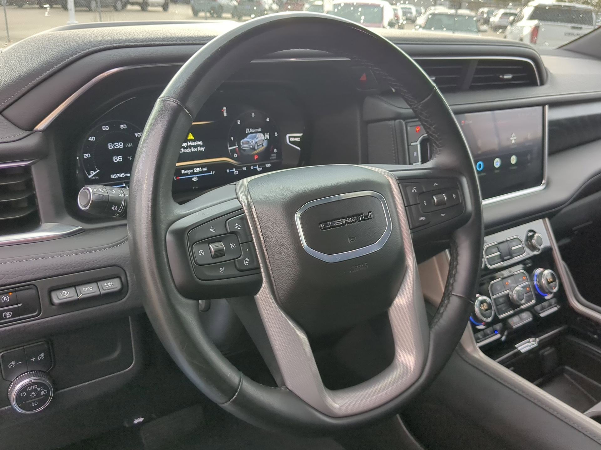Used 2024 GMC Yukon Denali image 16