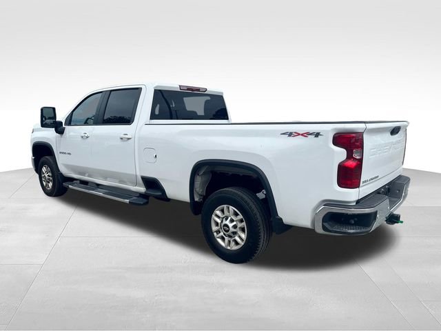 Used 2025 Chevrolet Silverado 2500 LT w/ Safety Package AWD/4WD image 3