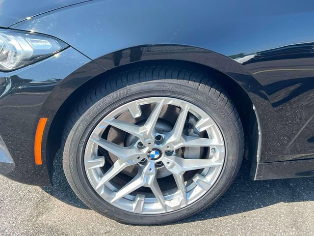 Used 2025 BMW 330i xDrive Sedan AWD/4WD image 17
