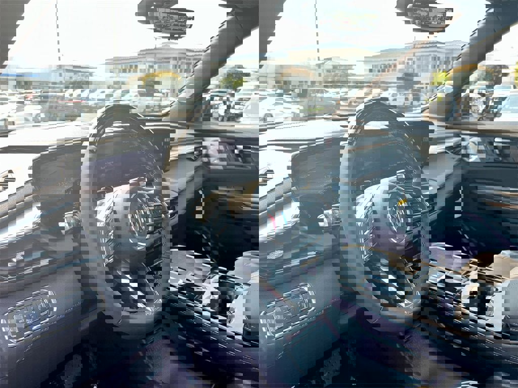 New 2026 Buick Enclave Avenir w/ Super Cruise Package image 10