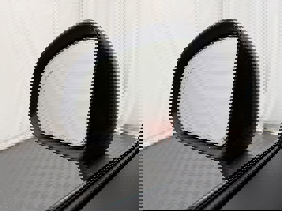 Used 2023 Volvo C40 P8 Recharge Ultimate image 16