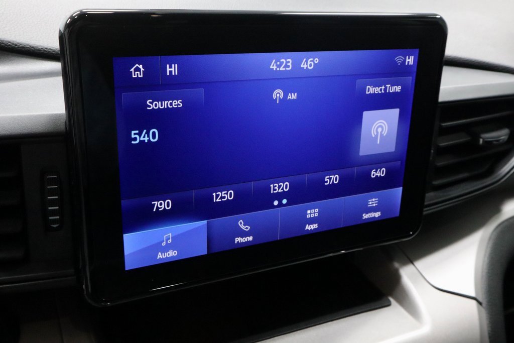 Certified 2023 Ford Explorer XLT image 3