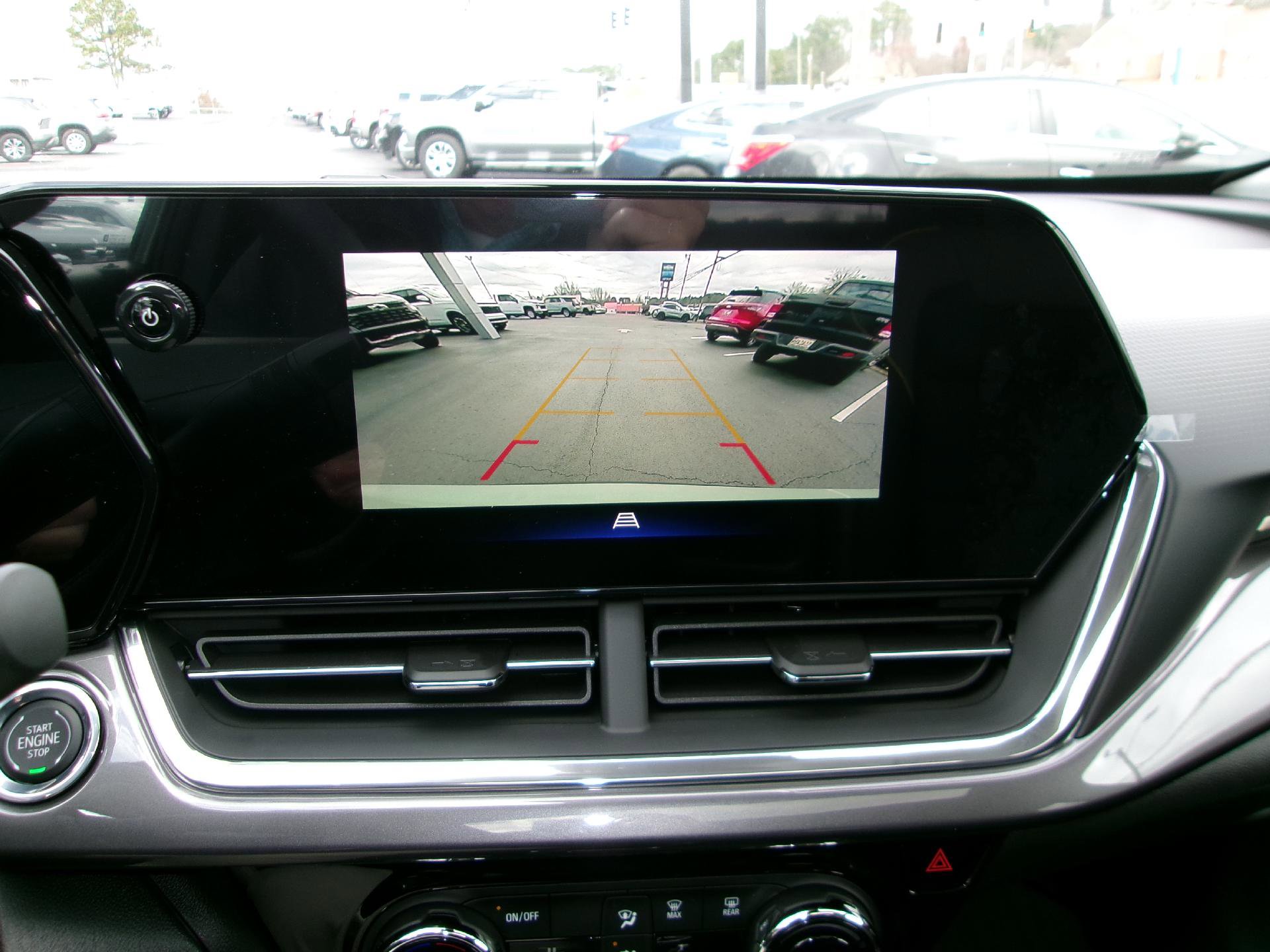 New 2026 Chevrolet Trax ACTIV w/ Sunroof Package image 21