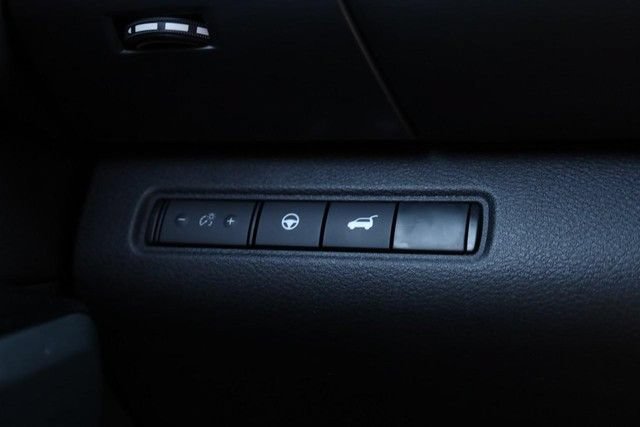 Certified 2026 Nissan Pathfinder SL FWD image 21