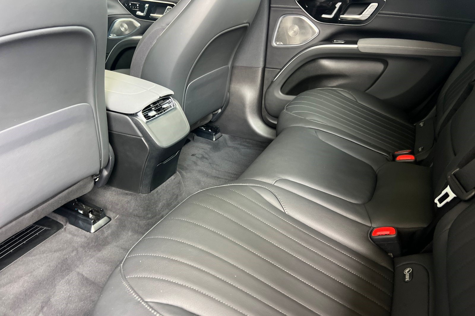 Certified 2023 Mercedes-Benz EQS 450+ 4MATIC SUV image 27