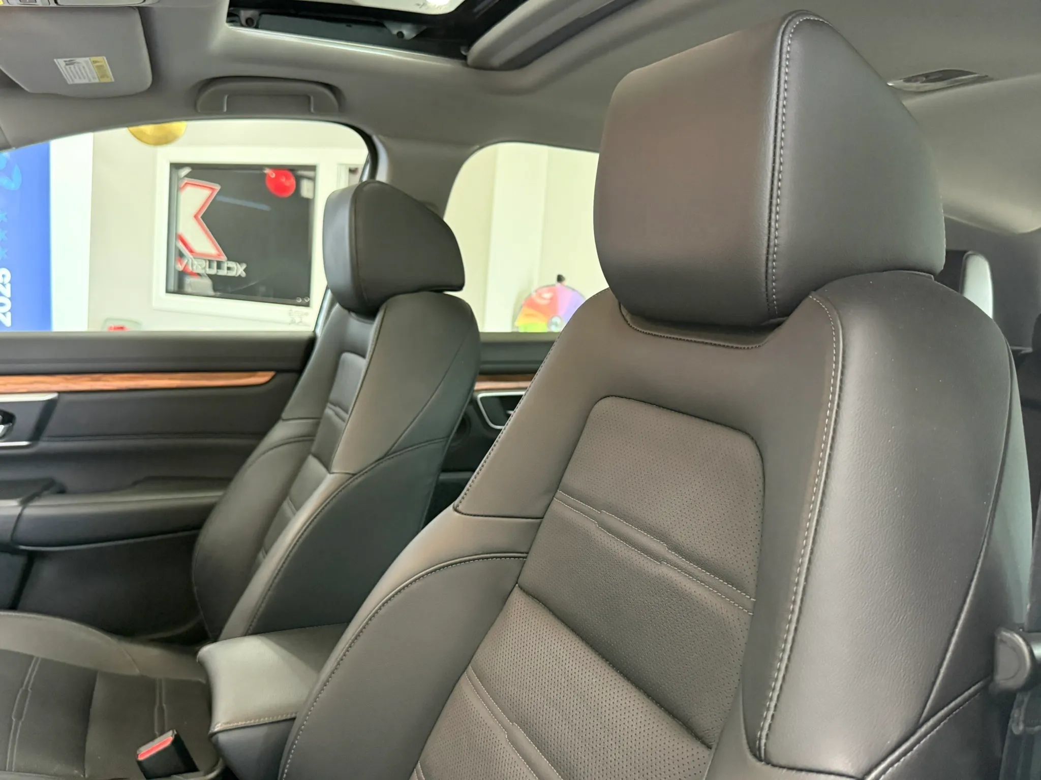 Used 2020 Honda CR-V EX-L image 10