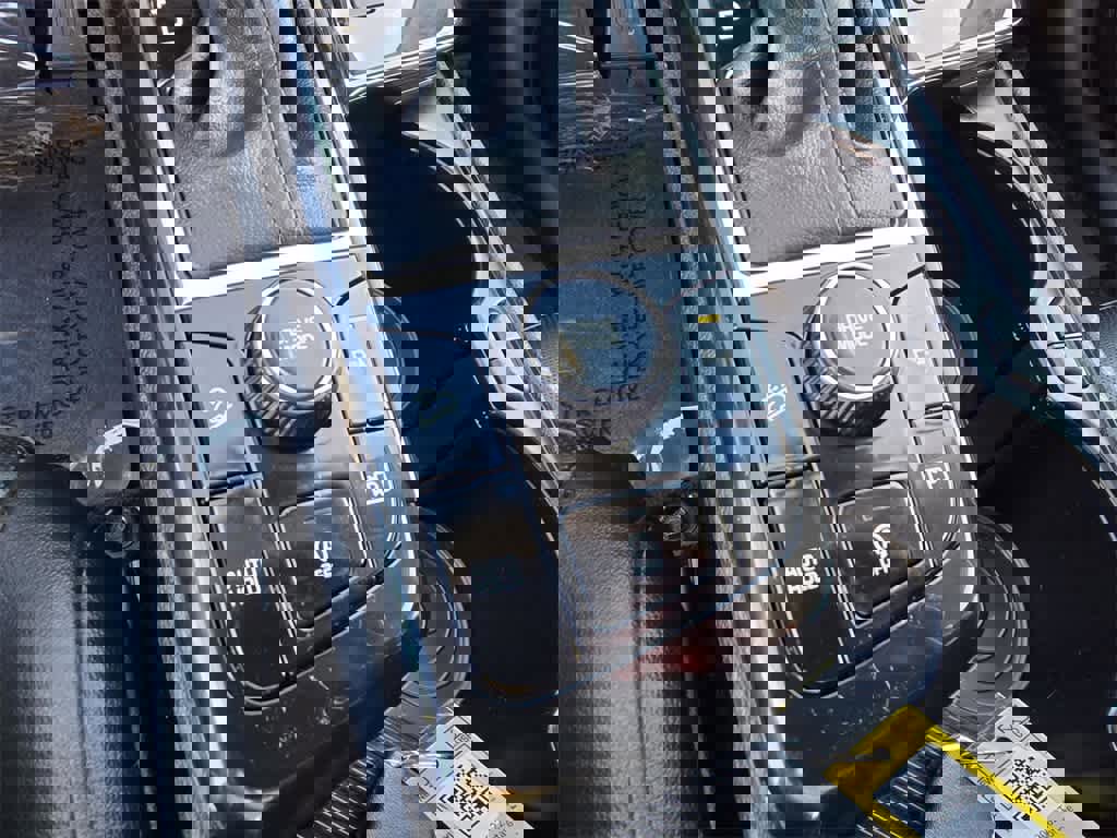 Used 2023 Kia Sportage SX image 16