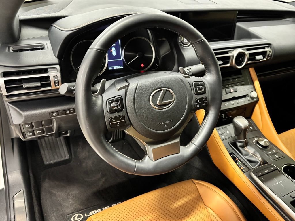 Used 2022 Lexus RC 350 RWD image 16
