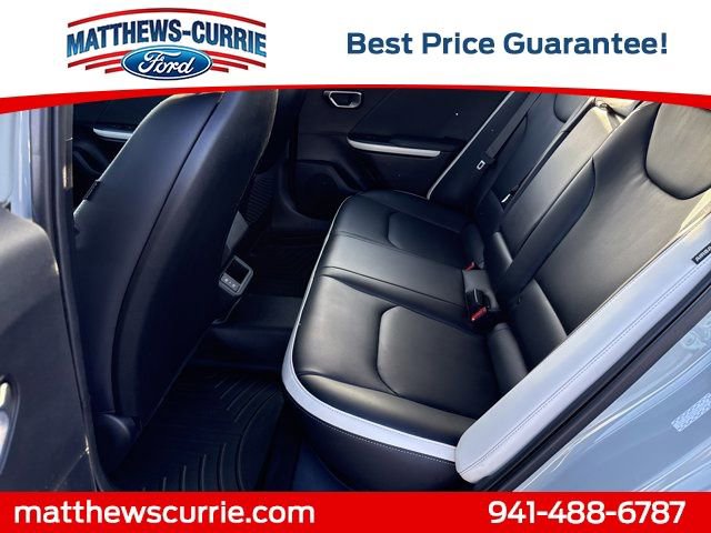 Used 2025 Kia K4 GT-Line w/ GT-Line Premium Package image 12