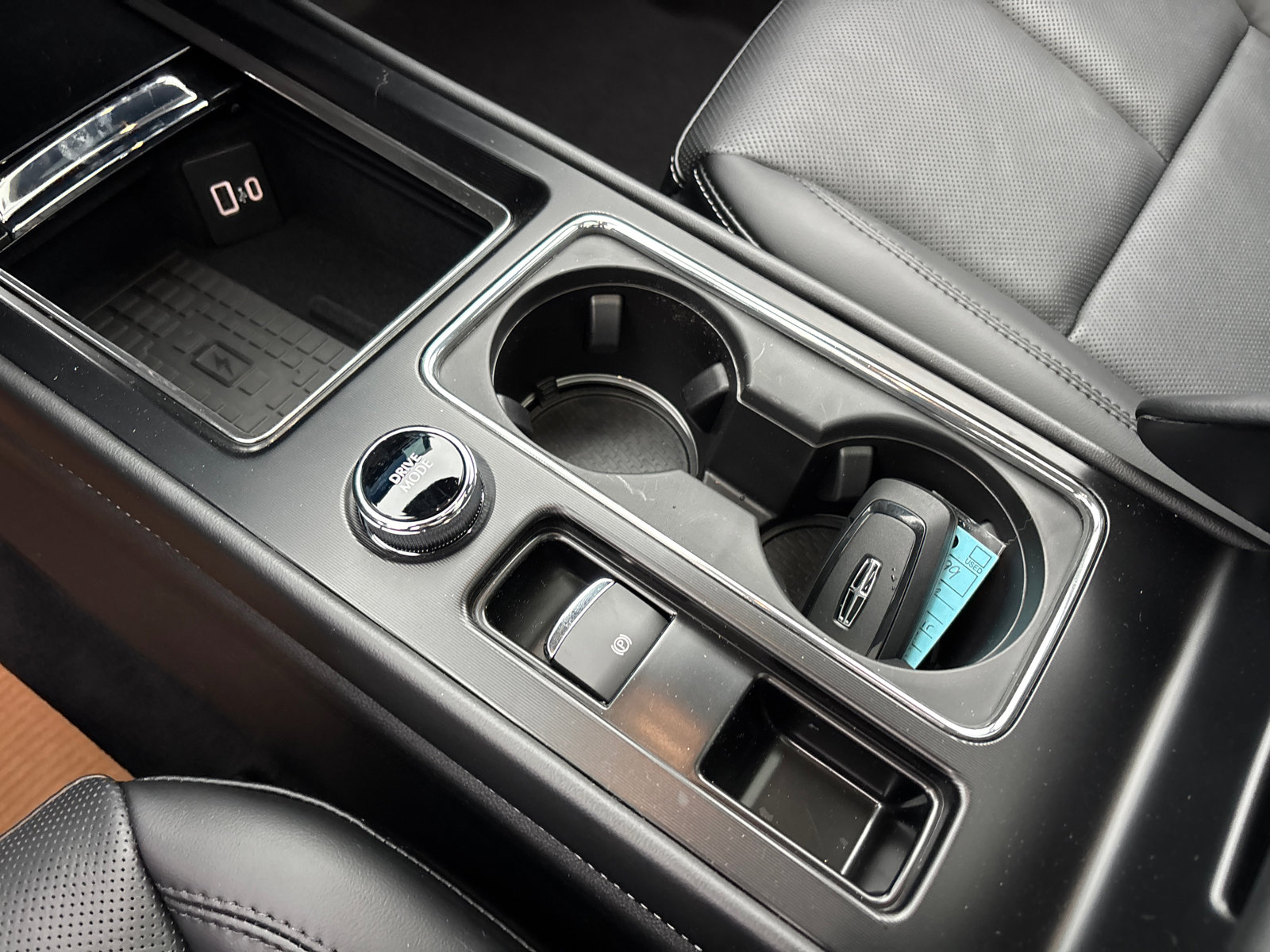 New 2026 Lincoln Corsair Grand Touring image 24