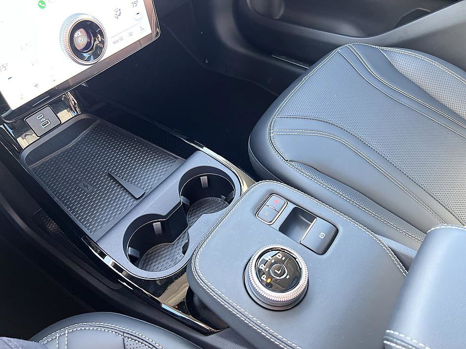 Used 2023 Ford Mustang Mach-E Premium image 19