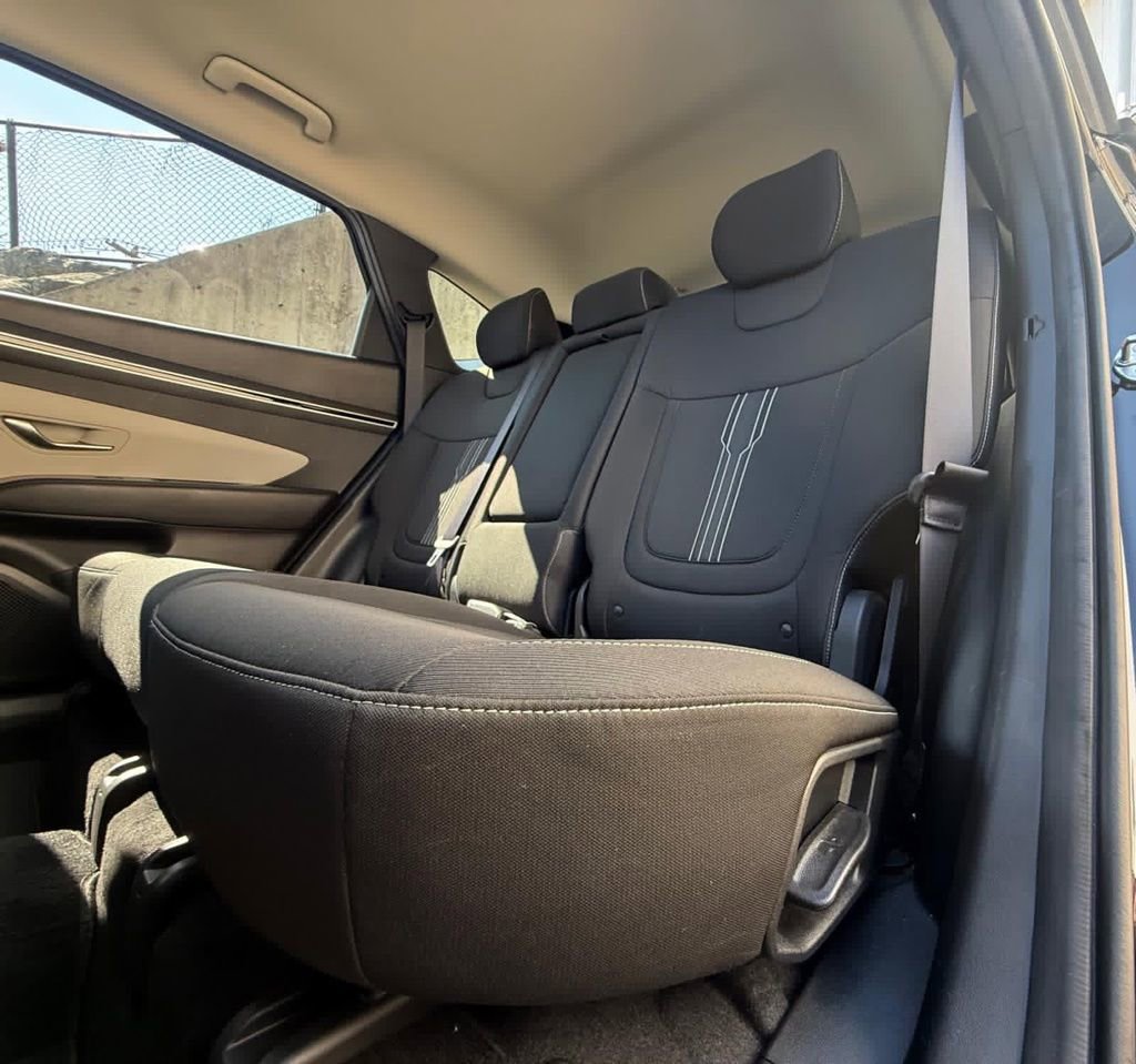 Used 2023 Hyundai Tucson SEL image 18