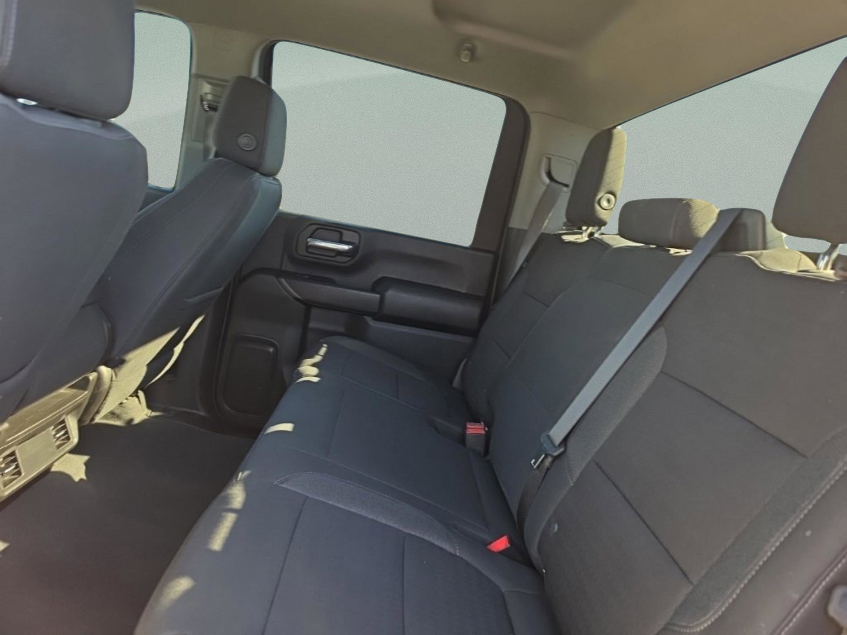 Used 2023 Chevrolet Silverado 2500 Custom w/ Custom Convenience Package AWD/4WD image 26