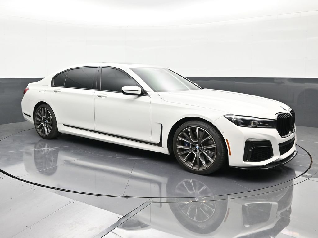 Used 2021 BMW 750i xDrive w/ M Sport Package AWD/4WD image 7