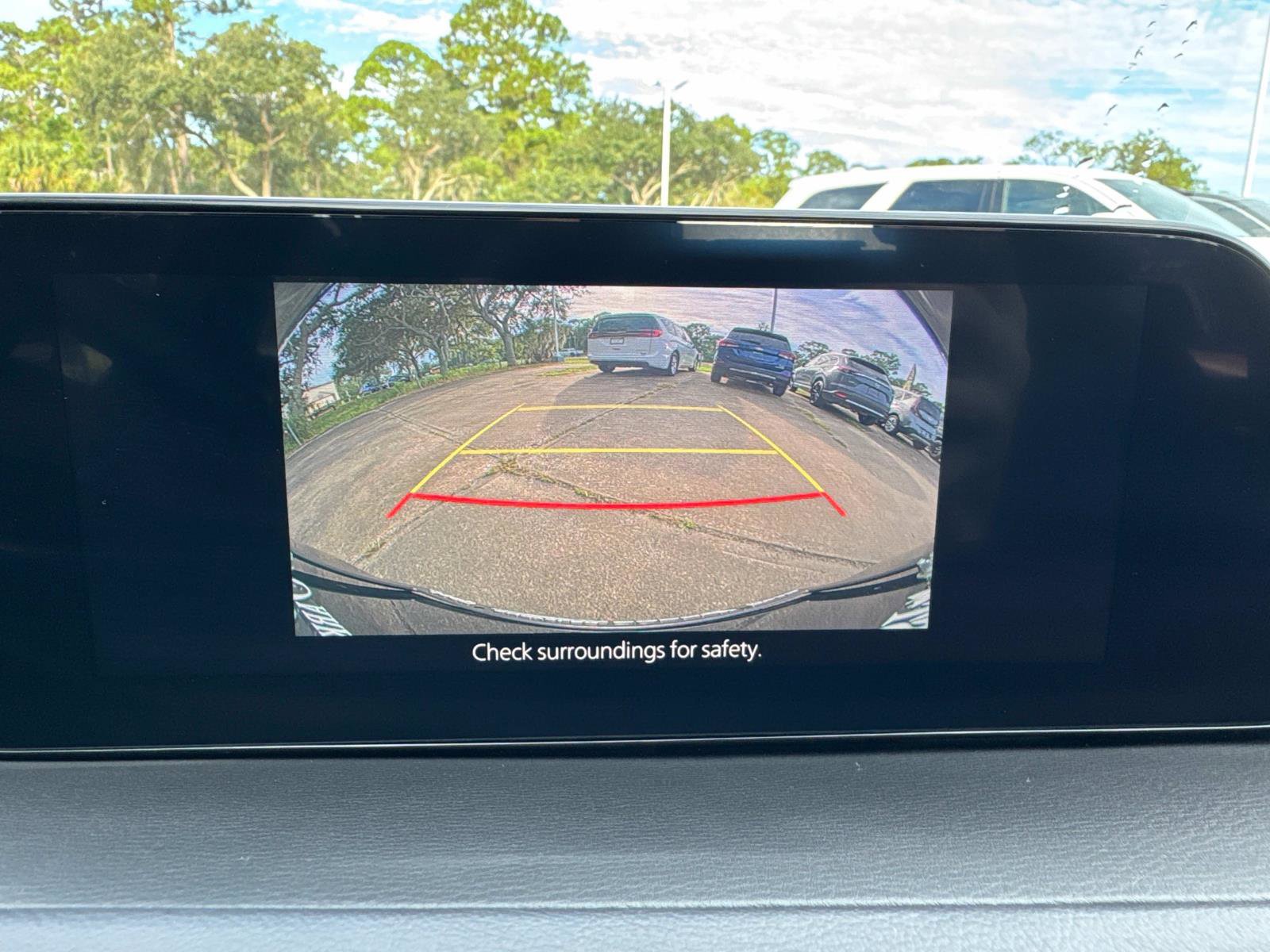 Used 2024 MAZDA MAZDA3 s image 23