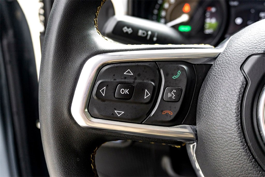 Used 2024 Jeep Wrangler Unlimited Sahara image 18