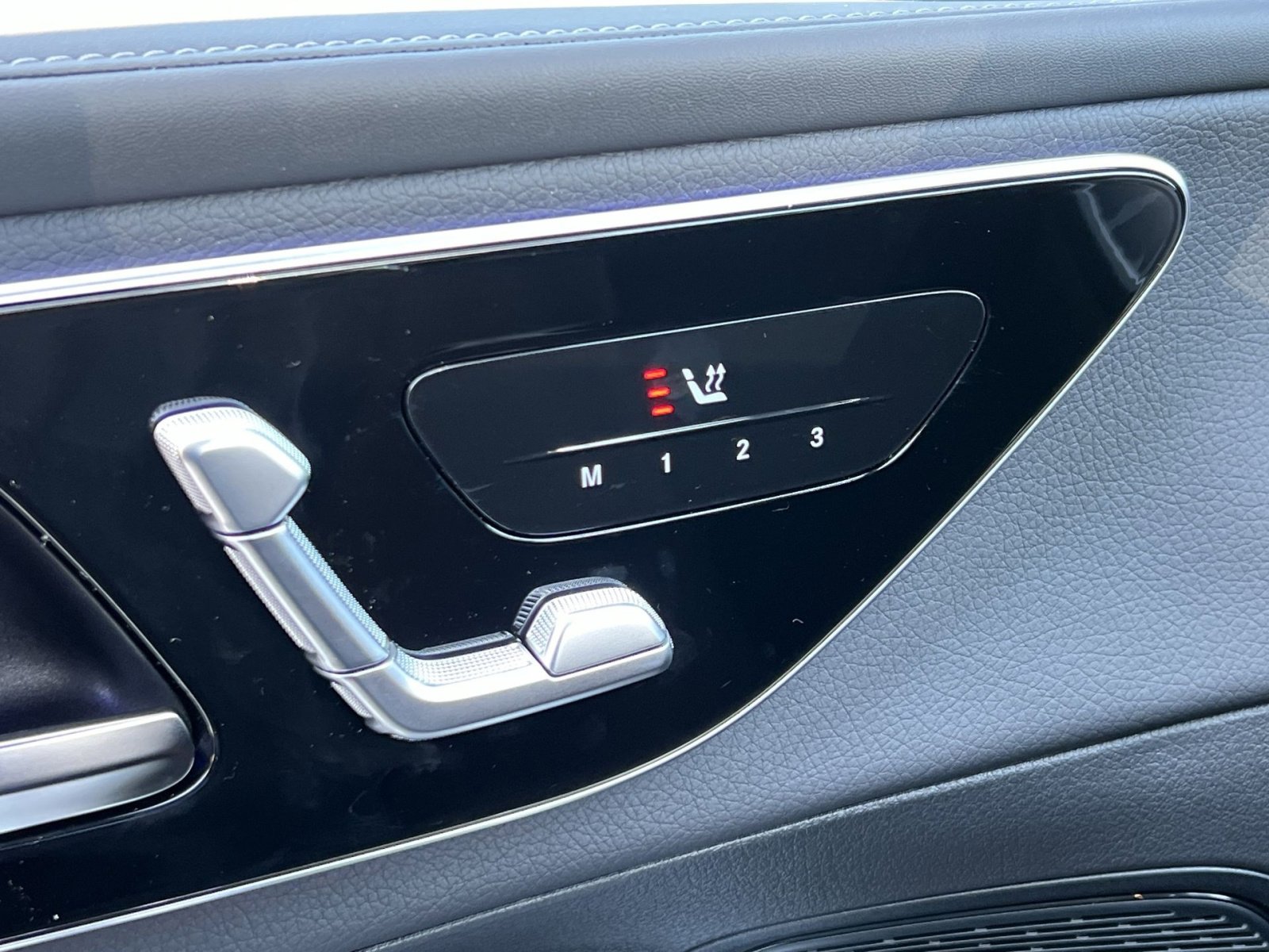 New 2026 Mercedes-Benz GLC 300 GLC 300 image 33