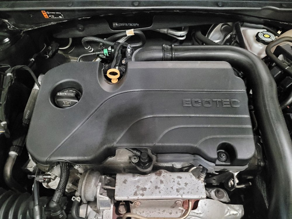Used 2020 Chevrolet Malibu LT image 30